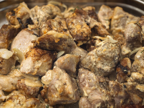 Sizzling Grilled Pork Chunks in Delicious Marinade