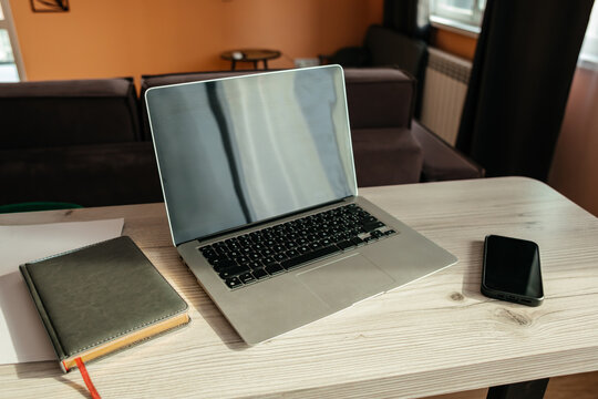 Laptop setup for efficient remote work