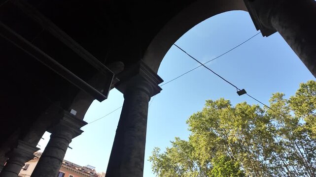 POV walkthrough of an authentic historic Italian gallery street