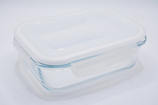 Rectangular glass food keeper