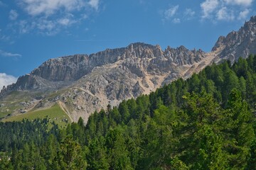 latemar montagna dolomiti in alto adige 