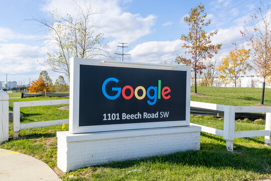 Google data center campus sign in New Albany Ohio