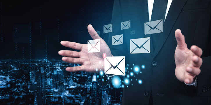 An email inbox with a new message notification alert. A concept of digital communication, correspondence, and unread electronic mail. Motif