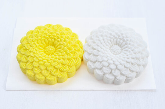 お盆や法要の供物用のお菓子 菊花の落雁