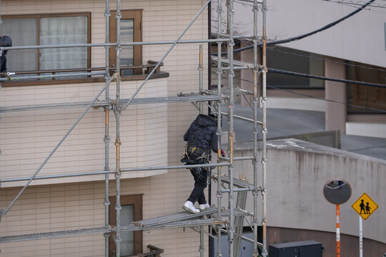 足場