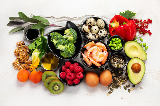 Foods that contain vitamin E.