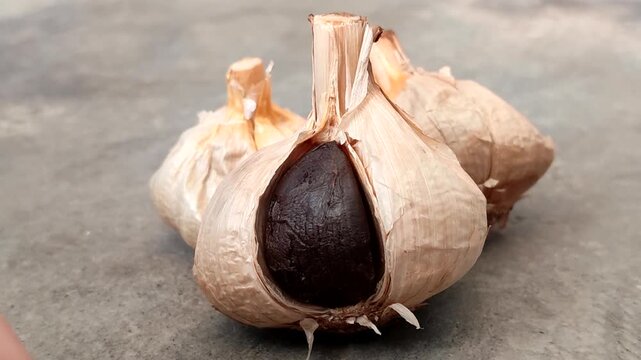 Fermented black garlic. Black garlic is effective for strengthening the immune system, controlling blood sugar, and lowering bad cholesterol