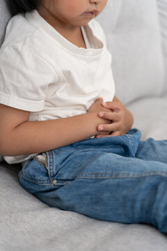 stomach ache. Children have abdominal pain, indigestion, gastritis, menstrual cramps, flatulence, diarrhea, distention, colon cancer, belly inflammation problem, suffer food poisoning, abdomen