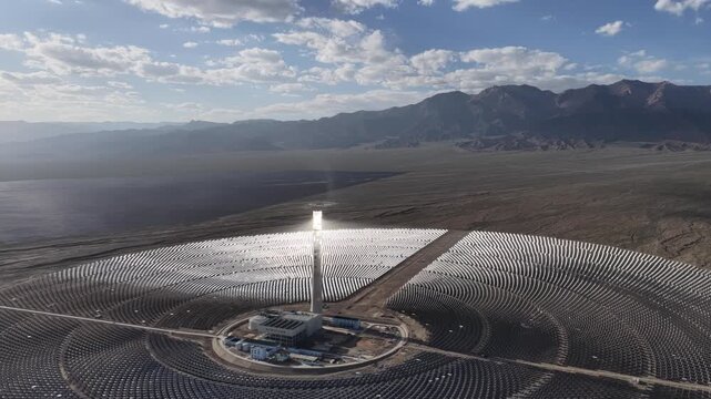 The Solar Oasis: A Hybrid CSP and PV Power Complex