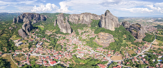Meteora Griechenland © ThoPics