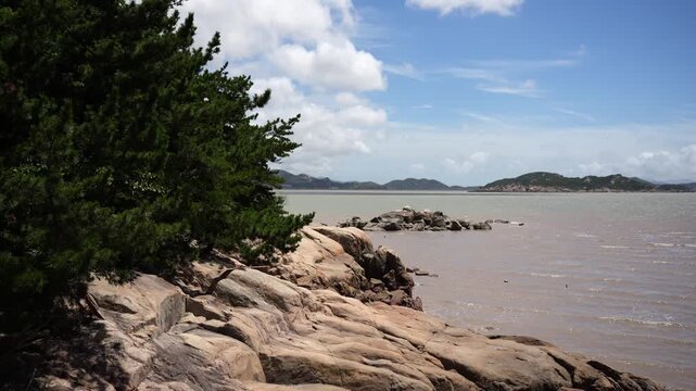 Coastal views of the rocky shores of Putuo Mountains (4K25p)