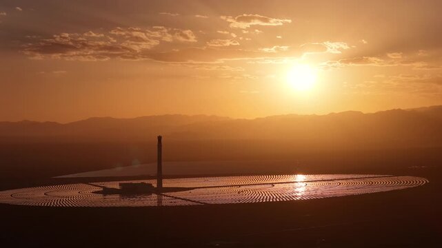 The Solar Oasis: A Hybrid CSP and PV Power Complex