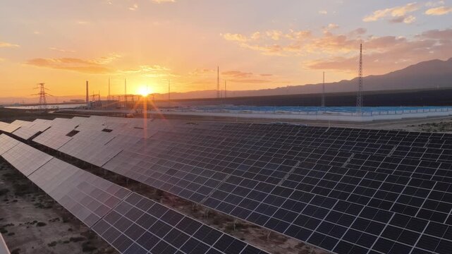 Reflecting the Sun: A Close-Up View of a Tower CSP Plant