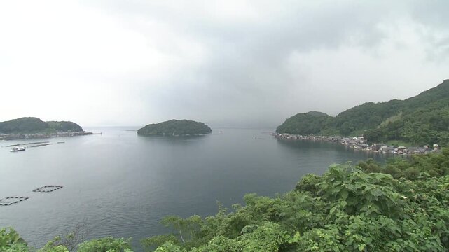 A video panning from right to left, showing an overhead view of Ine Bay in Ine Town, Kyoto Prefecture.