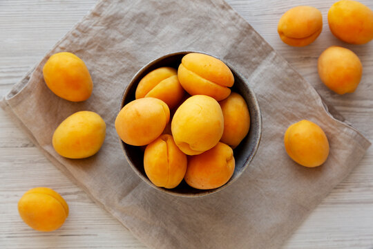 Raw Organic Apricots in a Bowl Ready to Eat