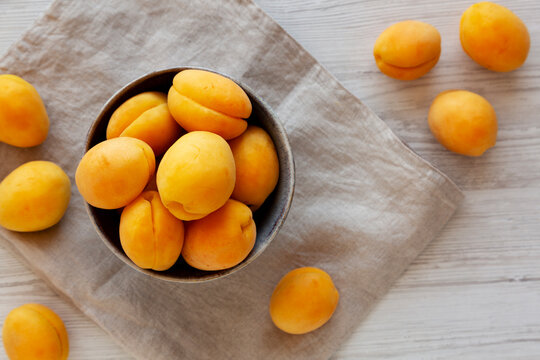 Raw Organic Apricots in a Bowl Ready to Eat