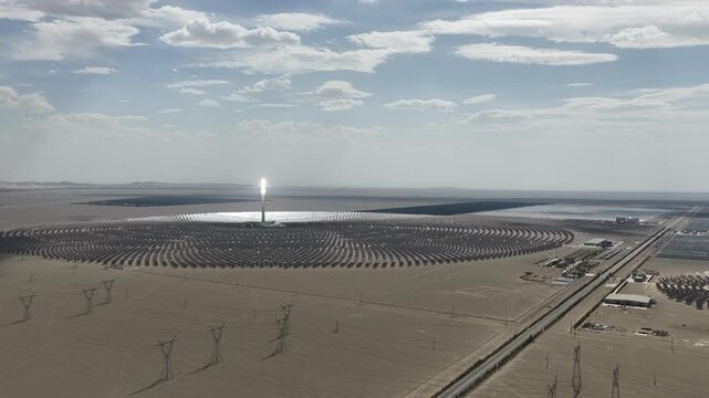 The Solar Oasis: A Hybrid CSP and PV Power Complex
