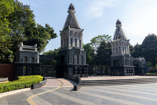 The entrance gate to Hutan Kota by Plataran in Jakarta