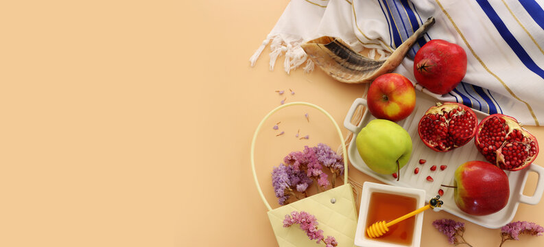Rosh hashanah (jewish New Year holiday) concept. Traditional symbols