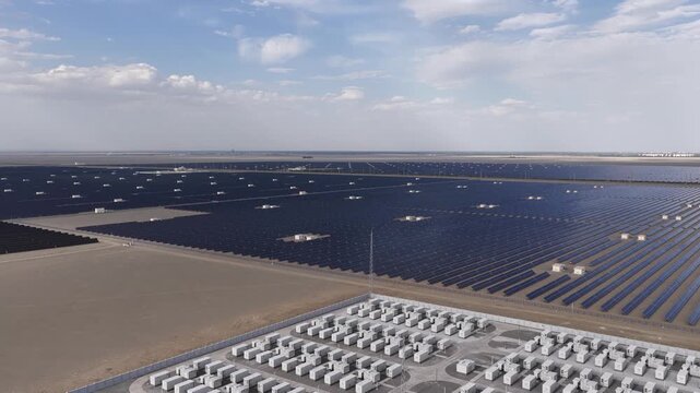 Reflecting the Sun: A Close-Up View of a Tower CSP Plant
