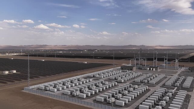 Integrated solar power and energy storage station