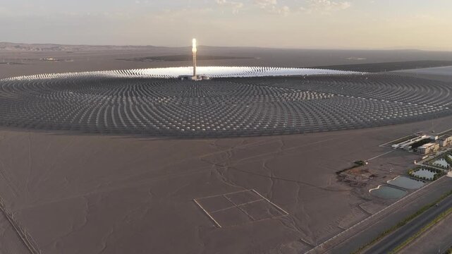 The Solar Oasis: A Hybrid CSP and PV Power Complex