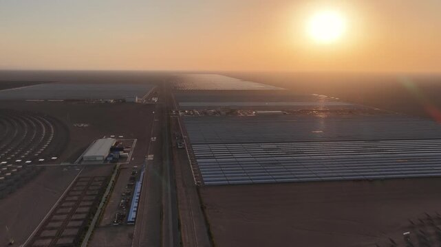 Solar-Plus-Storage: Utility-Scale Renewable Energy Facility