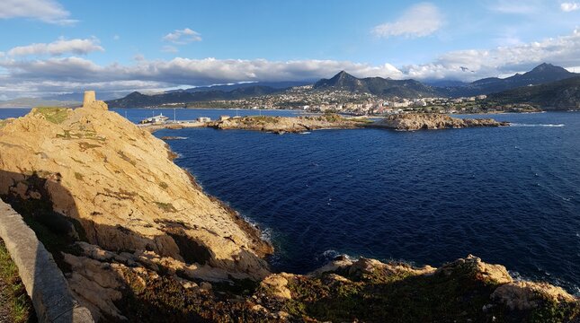 L'&Icirc;le-Rousse, Corse