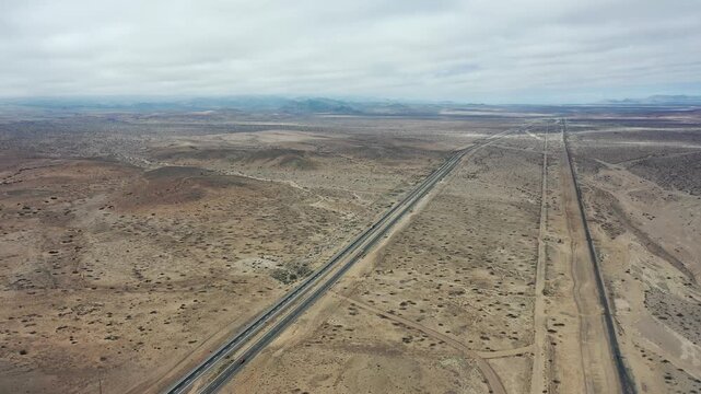 video aereo tren minero en desierto 00004