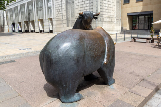 View of a bull and bear sculpture at the Frankfurt Stock Exchange - Frankfurter Wertpapierb&ouml;rse, FWB - Deutsche Borse located in Frankfurt.