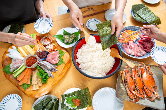 鮪の手巻き寿司、日本料理、家庭料理
