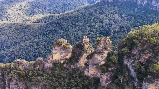 The Three Sisters Rock Formations in Blue Mountains Australia