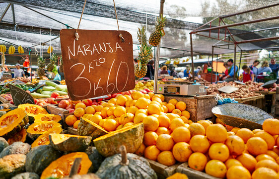 Uruguay, Montevideo, fruit on a market
