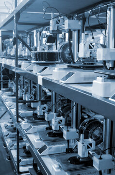 Process printing on 3D printer. The 3D printing process from molten plastic