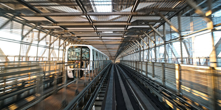  Tokyo Metro