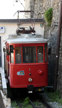 historic carriage of the Principe-Granarolo Railway The vehicle is a rack railway, inaugurated in 1901, which connects Principe to Granarolo offers a panoramic view of the city 24  genoa italy