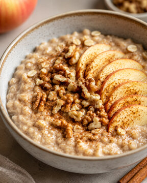 APPLE CINNAMON PORRIDGE