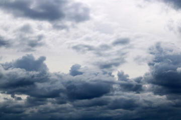 Fototapeta premium Cloudy sky on a rainy day