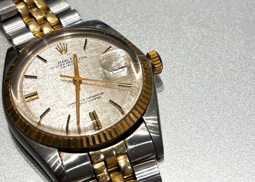 Rolex Datejust Ref.16013 Two-Tone Gold Steel Linen Dial 　ロレックス デイトジャスト Ref.16013 コンビ（ゴールド&times;ステンレス） リネンダイヤル