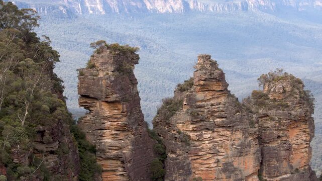 The Three Sisters Rock Formations in Blue Mountains Australia