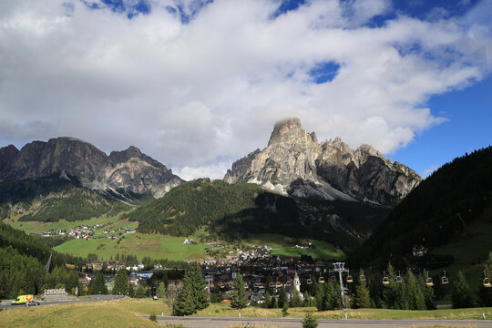 Corvara is an Italian municipality located at an altitude of over 1500 m in South Tyrol