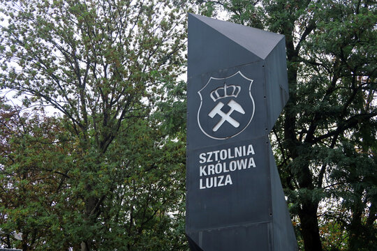  Zabrze, Poland. Guido Mine and Coal Mining Museum (Polish: Kopalnia Guido, formerly Zabytkowa Kopalnia Węgla Kamiennego) is a historic deep coal mine and museum