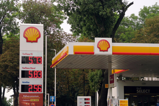  Zabrze, Poland. Shell (formerly Royal Dutch Shell ) is a British multinational oil company headquartered in London , whose main activities are petroleum refining and natural gas
