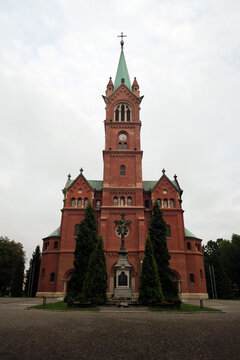  Zabrze, Poland. Saint Anne's Parish in Zabrze (Polish:Parafia św. Anny w Zabrzu), It was established in 1905.