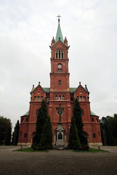 Zabrze, Poland. Saint Anne's Parish in Zabrze (Polish:Parafia św. Anny w Zabrzu), It was established in 1905.