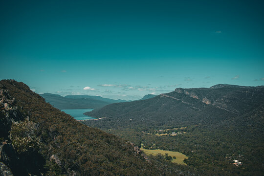 Grampians National Park is a stunning, rugged nature reserve in western Victoria, Australia. The park is famous for its dramatic sandstone mountain ranges, rich wildlife and spectacular waterfalls.