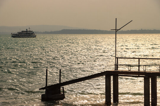 Abendstimmung am Bodensee; Blick von Hagnau nach S&uuml;dwesten