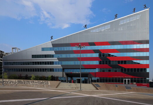 Piazza Gino Valle (Gino Valle Square), home to many modern buildings such as "Casa Milan". Lombardy Italy.