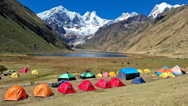 Campamento del 7mo d&iacute;a del circuito Huayhuash