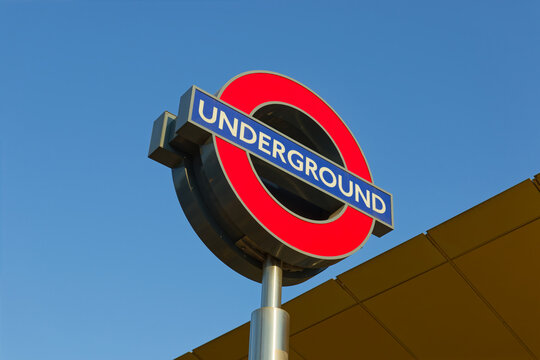 A London Underground roundel at Battersea Power Station tube station.